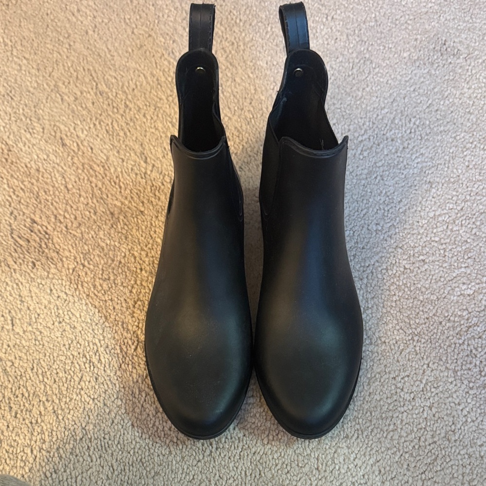 Sleek Black Ankle Boots